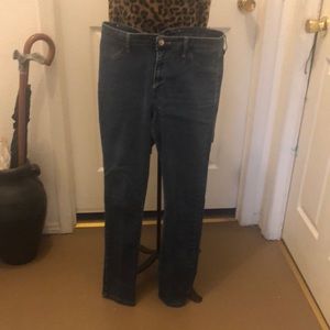Jeans skinny ankle stretchy size 33
